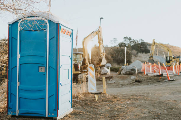 Best Portable bathroom rental  in Valdese, NC